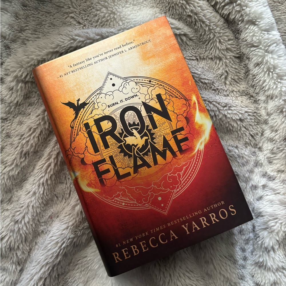 Iron Flame by Rebecca Yarros Special First Edition with Black Sprayed Edges